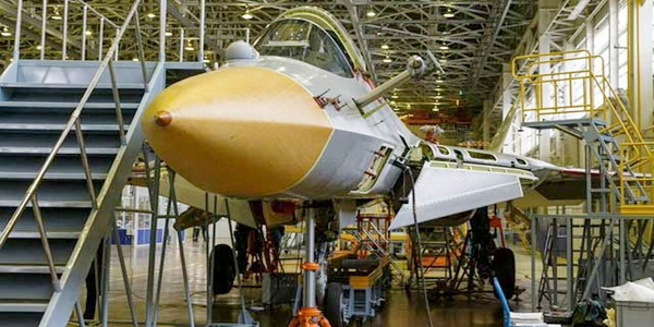 روسيا | شركة المتحدة للطائرات UAC تعمل على زيادة توريد مقاتلات Su-57 إلى قوات الفضاء الروسية RuASF خلال عام 2023م.