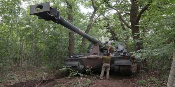 الولايات المتحدة | الجيش الأمريكي يستعد لاستراتيجية مدفعية جديدة تحفزها الحرب في أوكرانيا.
