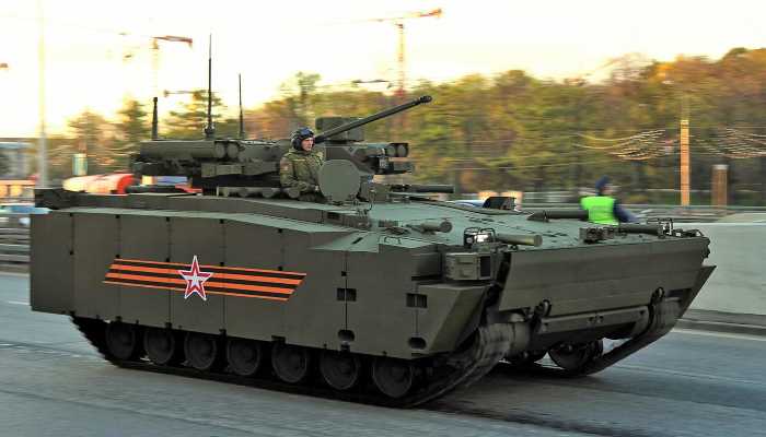 الجيش الروسي يختبر عربات "كورغانيتس-25" المدرعة.