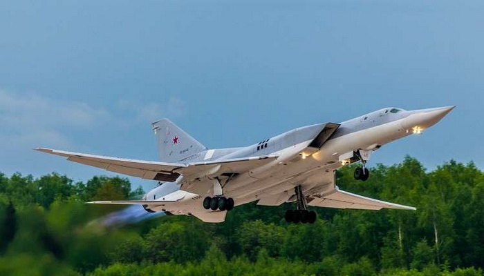 قاذفة القنابل الاستراتيجية المطورة الروسية "تو 160أم 3- البجعة البيضاء" ستحلّق في نهاية يناير الجاري
