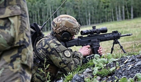 أوكرانيا | إحتمالات نقل إنتاج بندقية هجومية 7.62×51 CZ Bren 2 BR التشيكية إلى أوكرانيا.