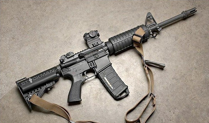 الجيش الأمريكي يمنح عقد لشركة SIG Sauer الألمانية لمدة خمس سنوات لأنظمة أسلحة نارية مختلفة.