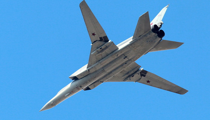 قاذفة "تو-22 إم 3 إم" الروسية المطورة تحلق للمرة الأولى. 