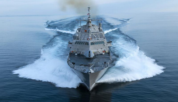 البحرية الأمريكية تطلب المزيد من سفن القتال الساحلية.