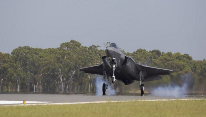 بدء عمليات الطيران لأول طائرة F-35A الاسترالية .