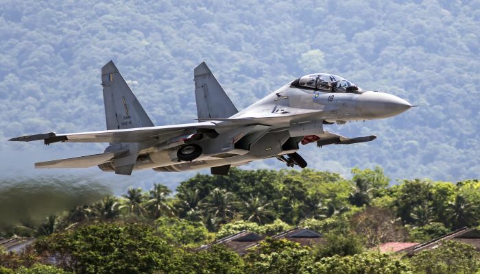 ماليزيا لا تزال تواجه مشاكل بالطائرات المقاتلة الروسية  Sukhoi Su-30MKM