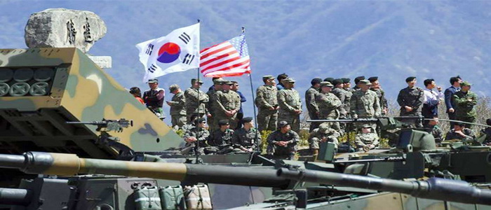 أميركا وكوريا الجنوبية توقفان مناورات عسكرية ضخمة.
