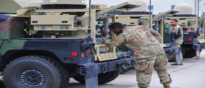 U.S. Army paratroopers receive state-of-the-art network communication-equipment.