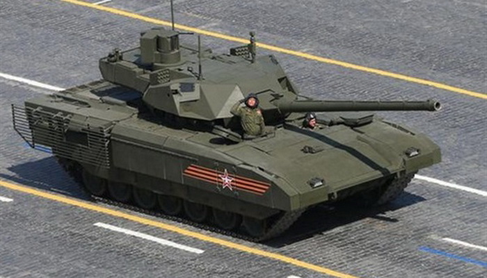 الدفعة التجريبية الأولى من دبابات "T-14 Armata" ستنضم قريباً للقوات المسلحة الروسية.