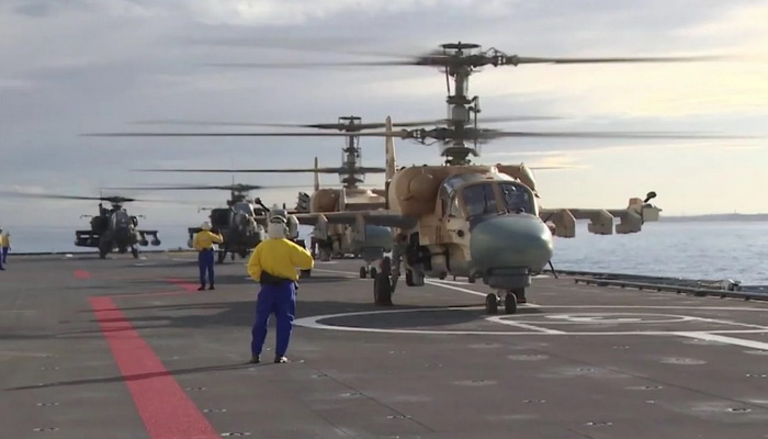 المروحية الروسية Ka-52 تتقابل مع الأمريكية Apache وجهًا لوجه في حاملات المروحيات المصرية " جمال عبد الناصر".