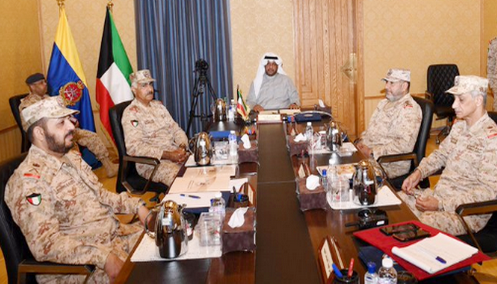 الجيش الكويتى يسخر جميع إمكانياته لدعم الجهود الحكومية فى مواجهة انتشار فيروس كورونا.