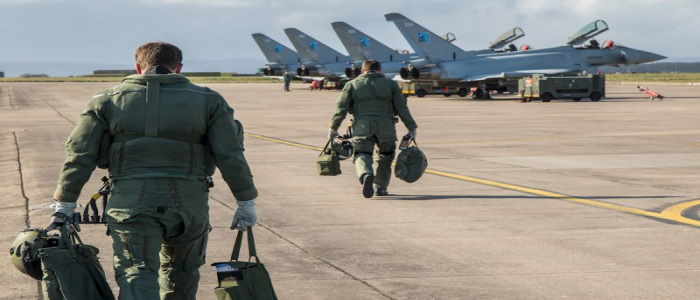 مقاتلات سلاح الجو الملكي البريطاني تنضم إلى مناورات الناتو BALTOPs بالتوبس البحرية في منطقة البلطيق.
