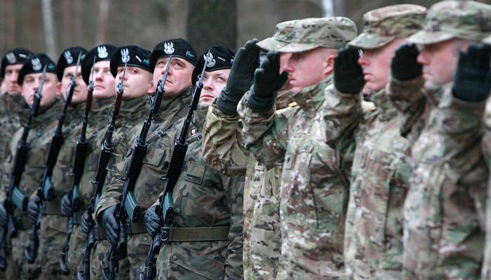 وارسو تعلن عن زيادة بمقدار عشرة أضعاف في عدد القوات الأمريكية المتواجدة في بولندا.