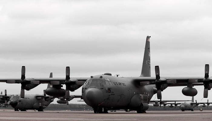 النيجر وتونس والمغرب تستقبل طائرات C-130H الأمريكية السابقة. 