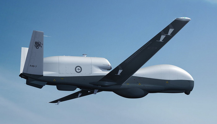 شركة نورثروب غرومان تصنع أول طائرة أسترالية بدون طيار من طراز MQ-4C Triton.