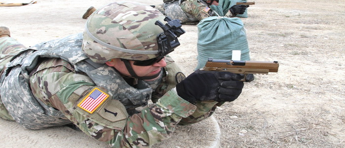 شركة Sig Sauer تصل إلى علامة فارقة في توريد المسدسات إلى جميع فروع الجيش الأمريكي.