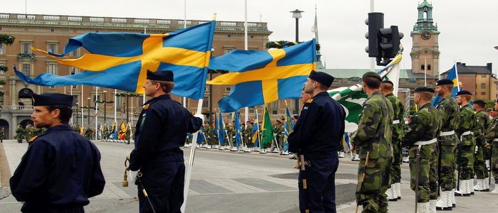 الصحافة السويدية تقترح أن السويد تظل محايدة وتدعو لقول " لا " للناتو.