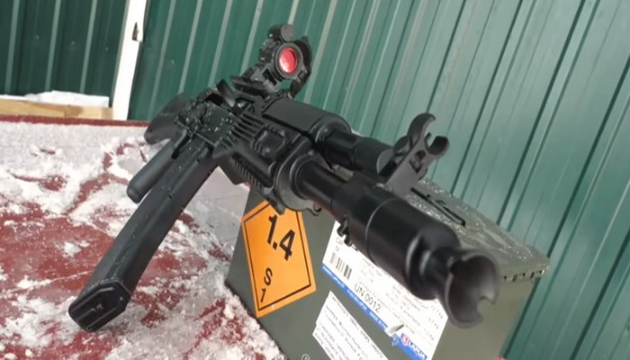 "كلاشنيكوف" تدخل سوق الأسلحة الشخصية ببندقيتها الجديدة TG2. 