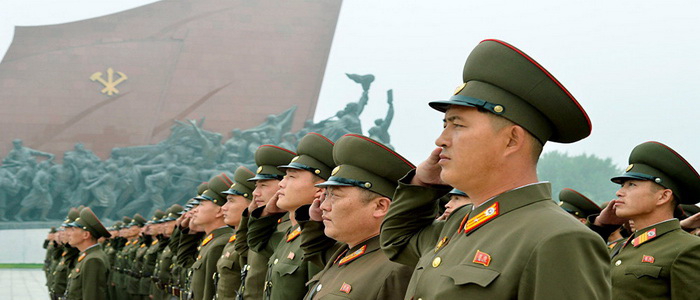 موقع أمريكي متخصص يقارن ويرصد القدرات القتالية لجيشي الكوريتيين