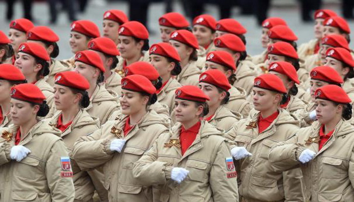 جيش الشباب الروسي ... إستدعاء لملامح العهد السوفييتي من جديد