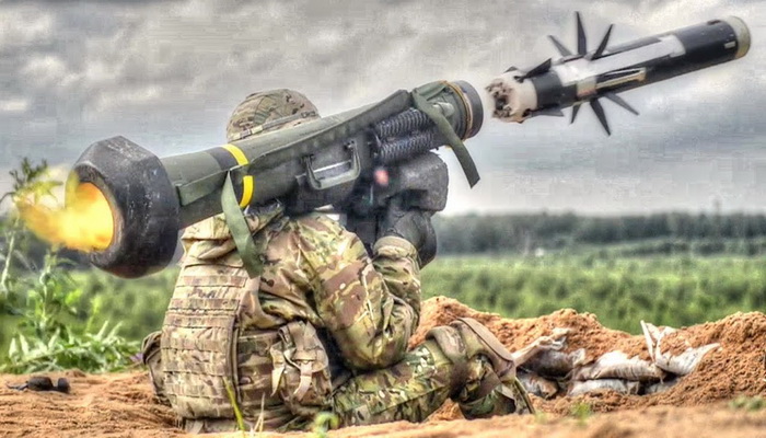 أوكرانيا | تركيا ودول أخرى تزود أوكرانيا بصواريخ Stinger و Javelin وطائرات بدون طيار.