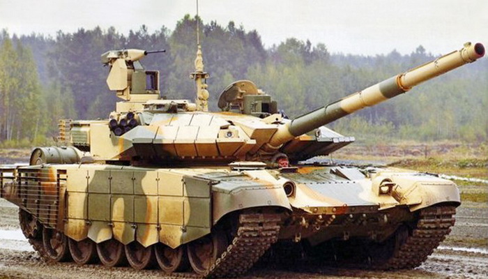 العراق | مفاوضات متقدمة للتعاقد على مقاتلات رافال الفرنسية وطائرات بدون طيار ودبابات T-90 الروسية.