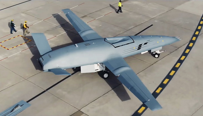 الولايات المتحدة | إختبار ناقلة الوقود الأمريكية غير المأهولة MQ-25 Stingray لمدة الرحلة.