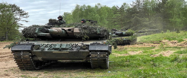 المانيا | قرار نقل دبابات ليوبارد 2 إلى أوكرانيا يحتاج للمراجعة والموافقة بشكل نهائي.
