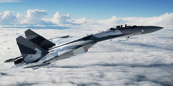 إيران | وصول أول 16 مقاتلة من طراز Su-35 Flanker-E الروسية الصنع إلى إيران في غضون أيام.