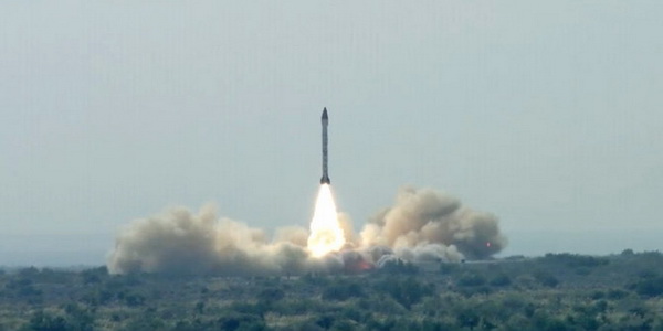 باكستان | إختبار إطلاق صاروخ أبابيل أرض-أرض باليستي متوسط المدى بنجاح.