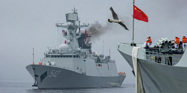 الصين | نشر وتمركز ستة سفن حربية صينية في الشرق الأوسط بعد الدعم الأمريكي لإسرائيل.
