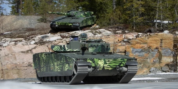 السويد | شركة Saab تتلقى طلبًا لتوفير القدرة على التحكم في الرؤية والنيران للمركبات القتالية المدرعة CV90.