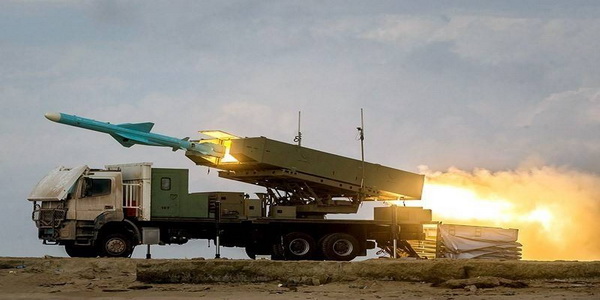 لينان | حزب الله يوجه تحذيراً للولايات المتحدة ويكشف عن صواريخ نور المضادة للسفن.