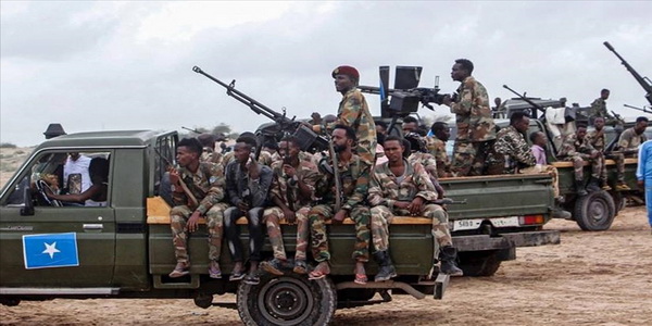 الصومال | الجيش الصومالي ينفذ عملية عسكرية ضد مليشيات "الشباب" جنوبى البلاد.