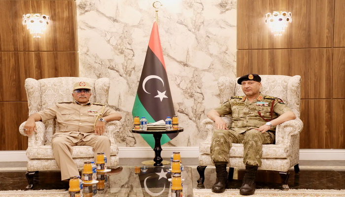 Libya | The Chief of the General Staff of the Libyan Army, Lieutenant-General Muhammad Al-Haddad, receives Lieutenant-General Abdel-Razek Al-Nadouri and a delegation of military leaders in the eastern region.