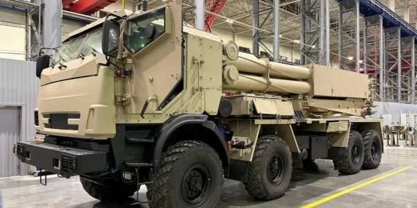 أصبح نظام إطلاق الصواريخ المتعددة "سارما" المتطور أبرز معالم جناح روسيا في معرض الدفاع العالمي بالمملكة العربية السعودية. روسيا | نظام إطلاق الصواريخ المتعددة "سارما" المتطور من أبرز معالم الجناح الروسي في معرض الدفاع السعودي العالمي.