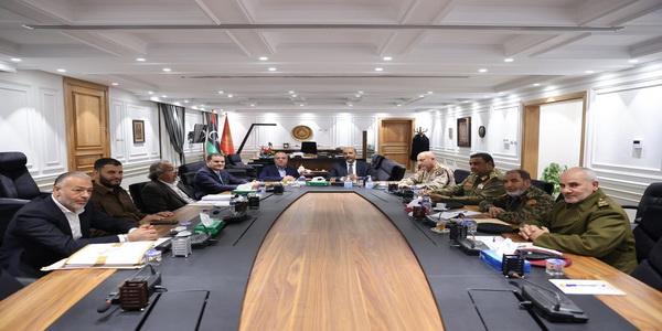 ليبيا | إجتماع أمني موسع لمجلس الدفاع وبسط الأمن ضم القيادات السياسية والعسكرية والأمنية الليبية.