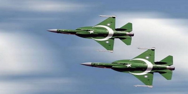 باكستان | القوات الجوية الباكستانية تضيف مقاتلات JF-17 Block III إلى أسطولها المقاتل.
