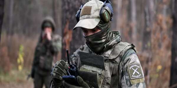 روسيا | الجيش الروسي ينفذ 40 ضربة واسعة النطاق بأسلحة متناهية الدقة أستهدقت البنية التحتية للقوات الأوكرانية.
