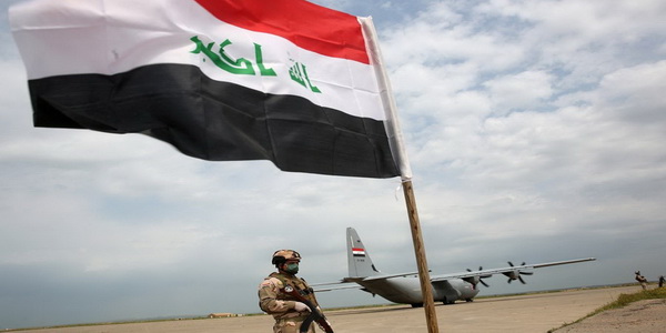 العراق | الكشف عن السعي والتعاقد لإمتلاك طائرات عمودية ومنظومة مسيرات أميركية.