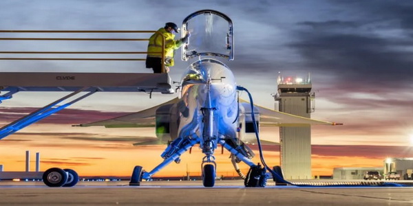 الولايات المتحدة | شركة Boom Supersonic تعلن عن رحلة ناجحة للطائرة XB-1 Demonstrator.