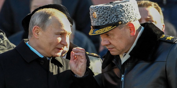 روسيا | بوتين يقيل وزير الدفاع الروسي شويغو ويعين نائبا سابقا لرئيس الوزراء خلفا له.