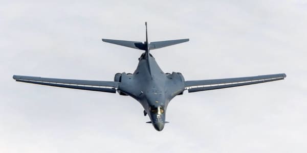 الولايات المتحدة | البنتاغون يرسل قاذفة B-1B إلى كوريا في استعراض للقوة.