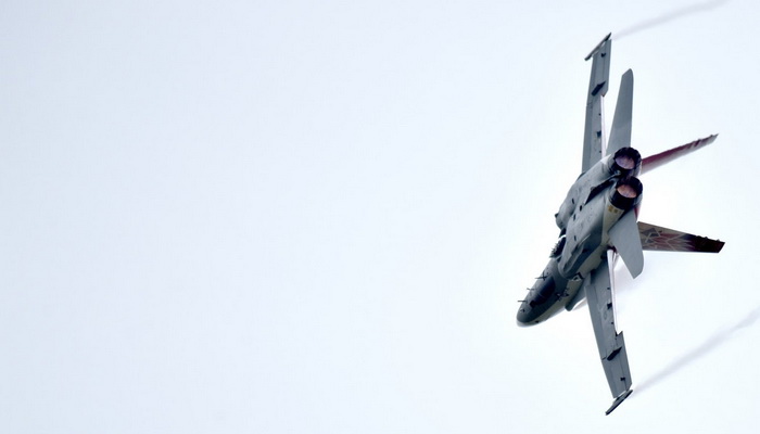 كندا تلغي صفقة طائرات بوينغ المقاتلة طراز F/A-18E/F سوبر هورنيت