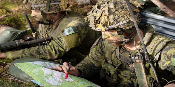 أوكرانيا | كندا ولاتفيا توفران تدريبًا مشتركًا على القيادة القتالية للضباط الأوكرانيين.