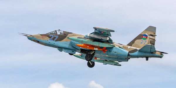 تركيا | شركة صناعات الفضاء التركية [TAI] تقوم بترقية المقاتلة الأدربيجانية السوفيتة Su-25 إلى مستوى Su-25ML.