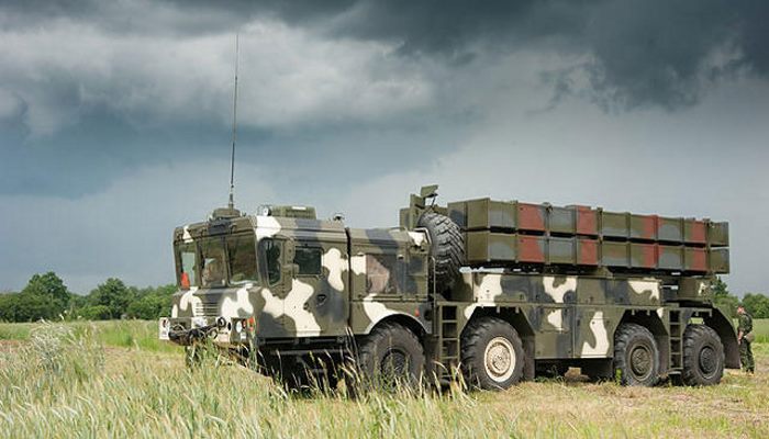 أذربيجان تتسلم دفعة جديدة من أنظمة صواريخ بولونيز Polonez الدقيقة.