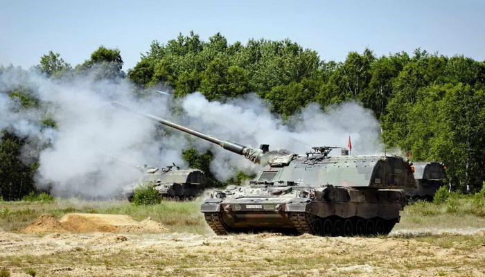 الجيش الألماني يمنح شركة Rheinmetall عقداً بقيمة 122 مليون دولار لتوفير ذخائر المدفعية.