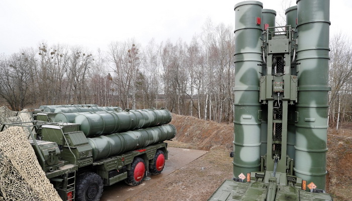 حلف الناتو ينتقد إختبار تركيا لمنظومة إس-400 روسية ويصفها بالأمر المؤسف.