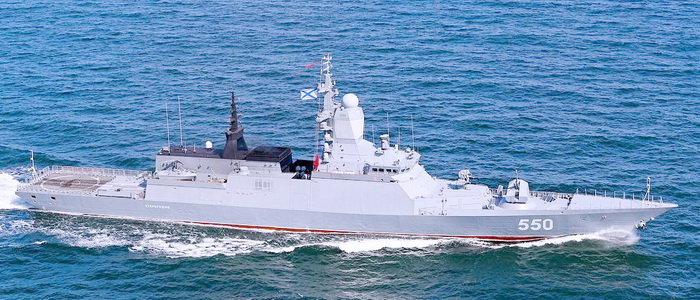 البحرية الحربية الروسية تجري تدريبات دفاعية جوية ومضادة للسفن والغواصات في بحر الشمال.